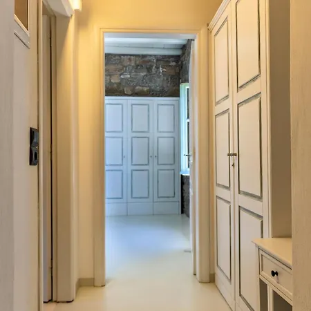 Mykonos Mint
