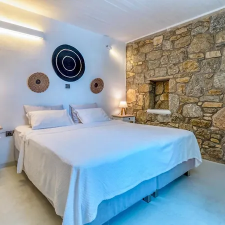 Mykonos Mint Kalafatis